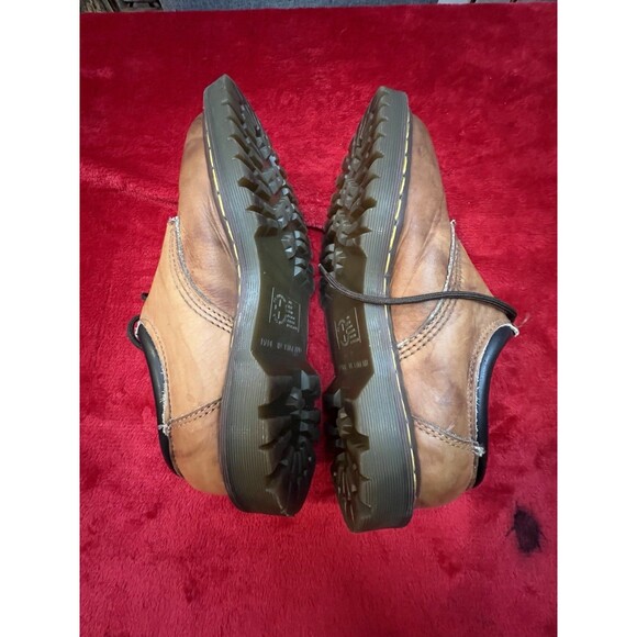 Dr. Martens 8053 9 Crazy Horse Leather Casual Shoes dark brown main image 9
